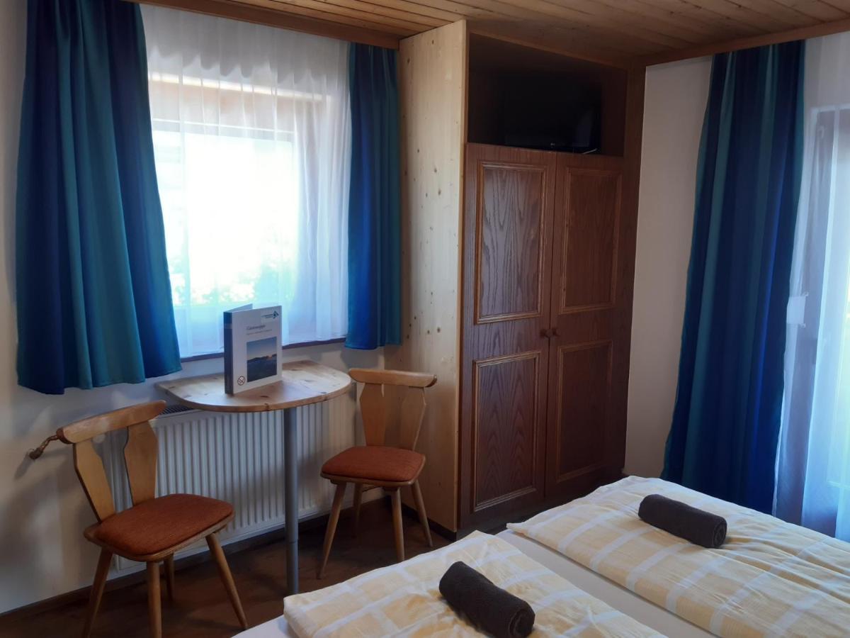 Pension zu Hause Uttendorf Zimmer foto