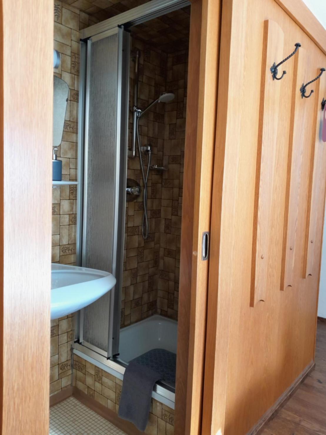 Pension zu Hause Uttendorf Zimmer foto