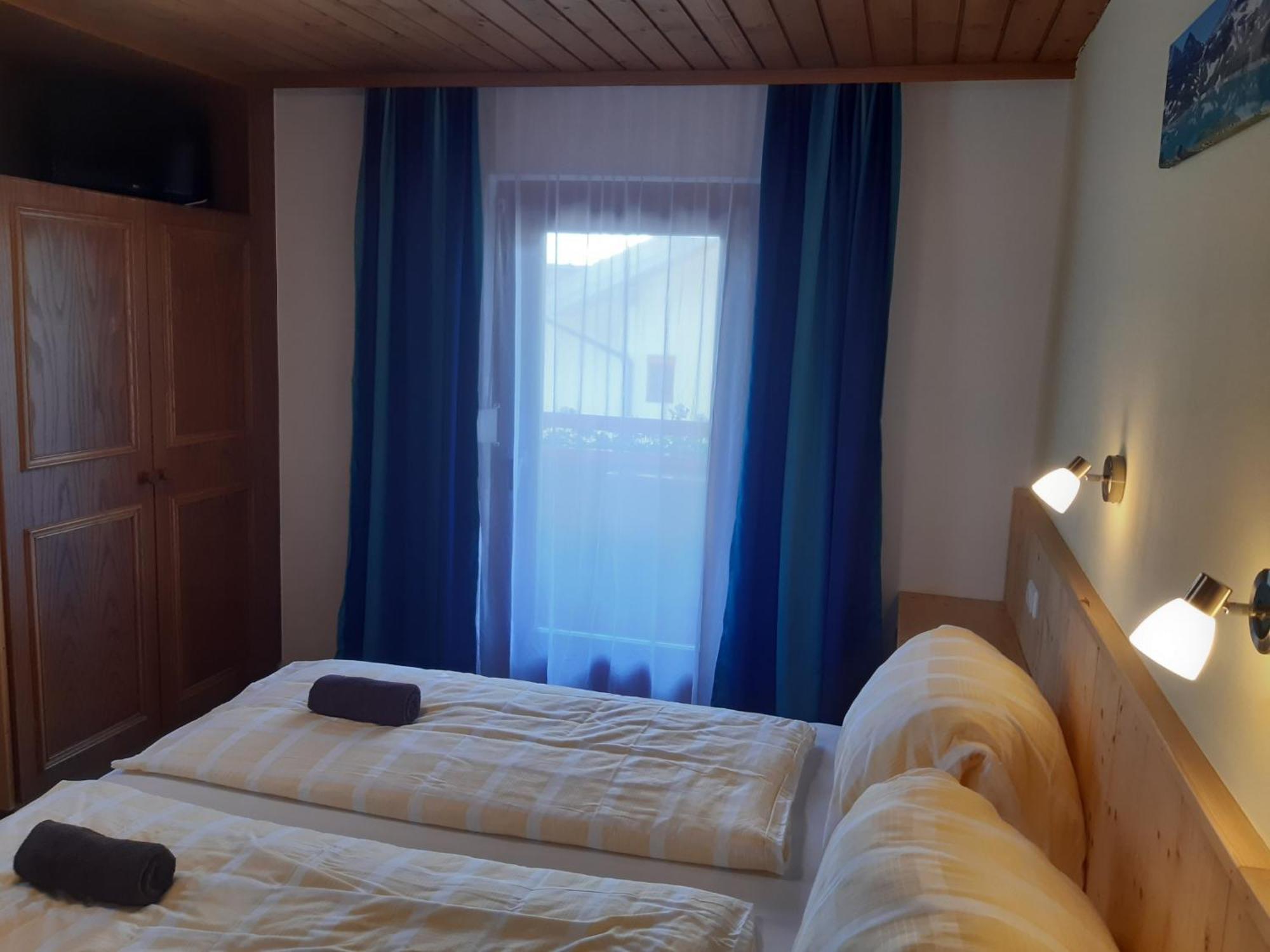 Pension zu Hause Uttendorf Zimmer foto
