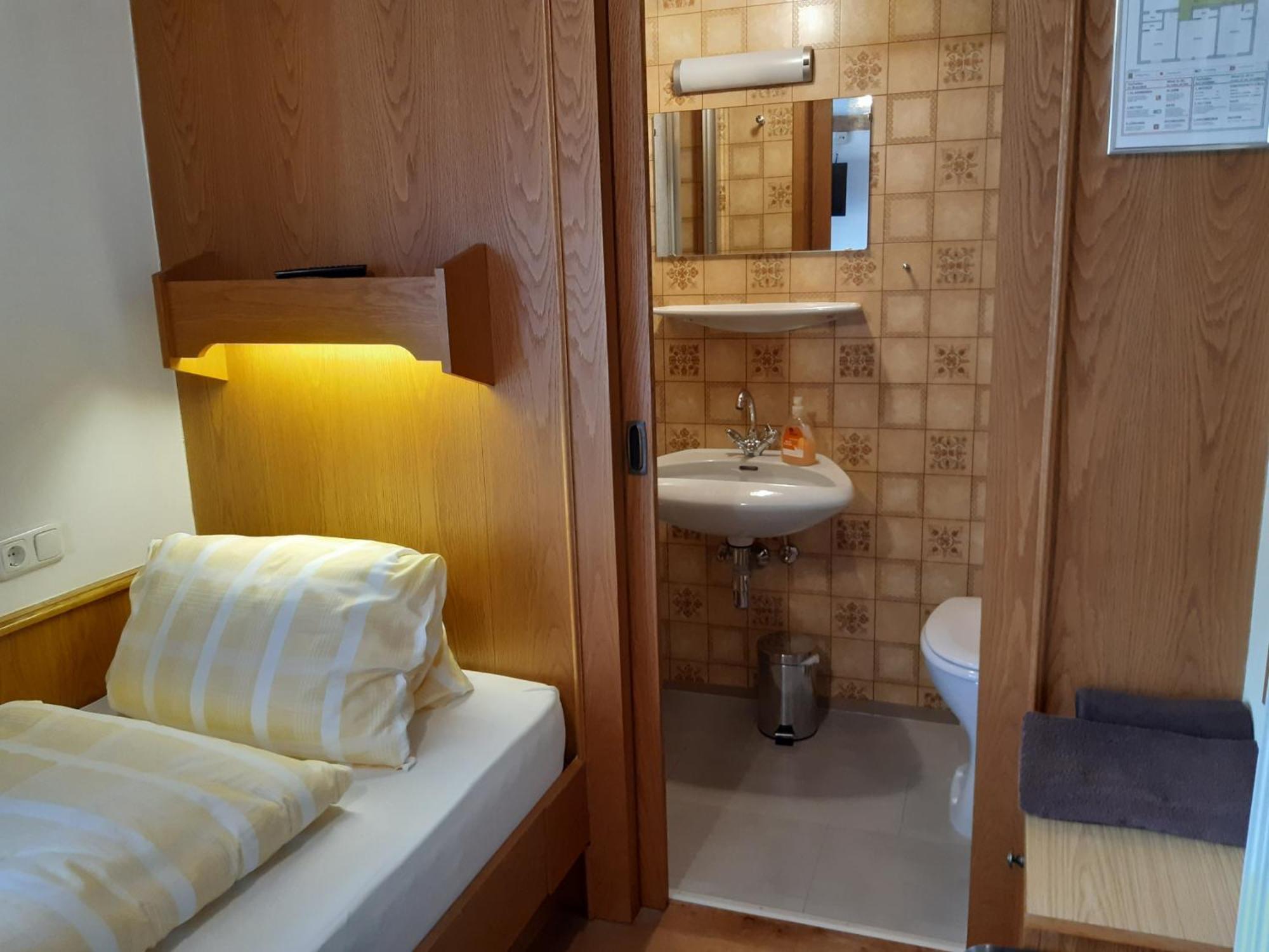 Pension zu Hause Uttendorf Zimmer foto